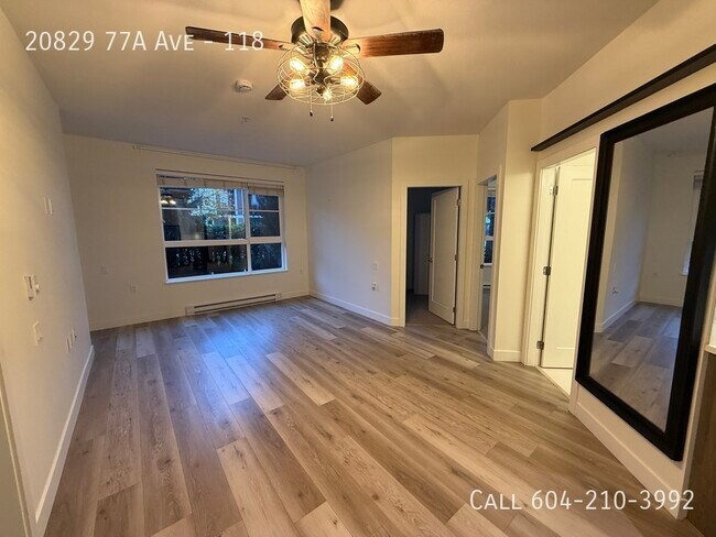 Photo du bâtiment - Desirable Condo in Willoughby Heights