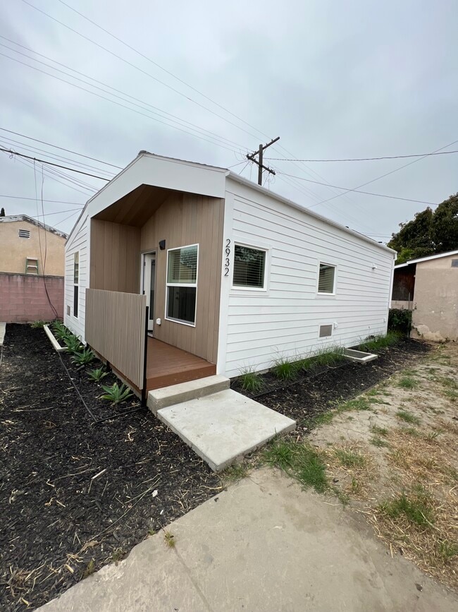 Building Photo - 2932 Olive St