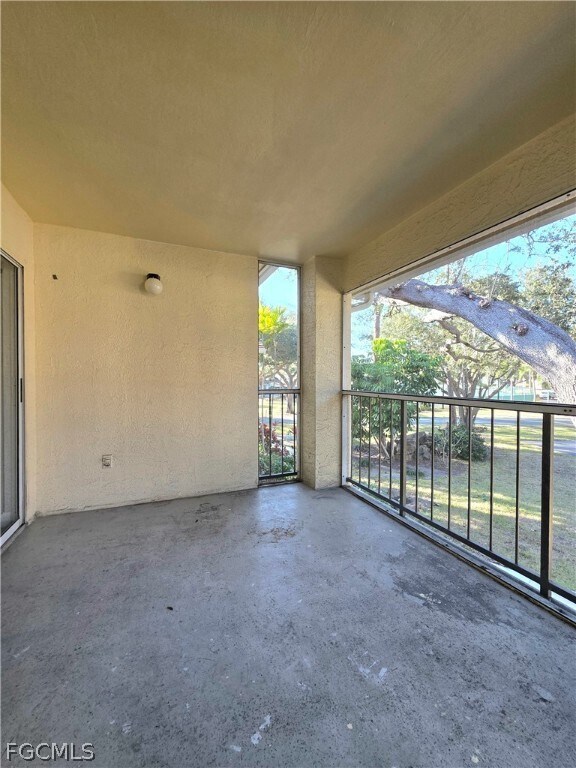 Foto del edificio - 12591 Equestrian Cir