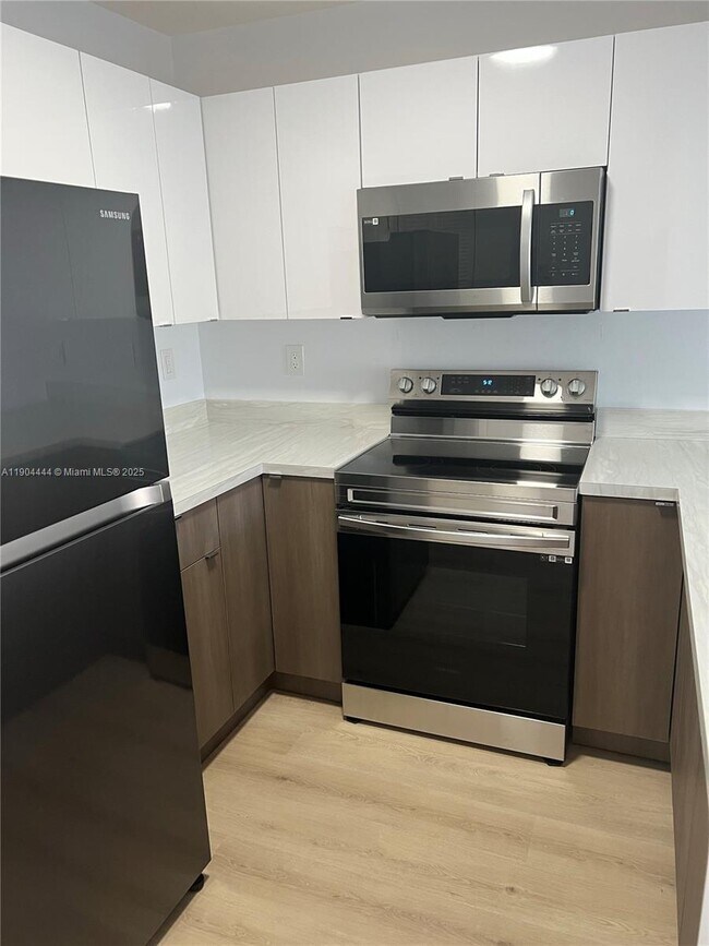 Foto del edificio - 9720 SW 184th St