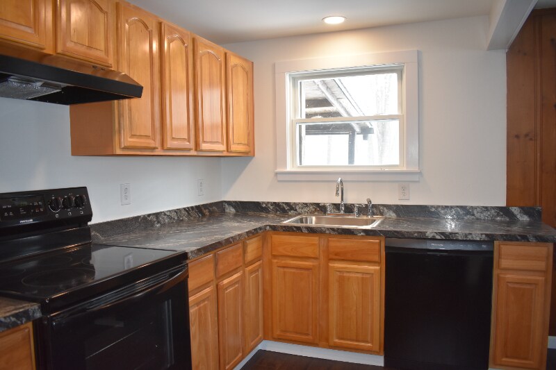 1008 Butler Pike, Mercer, PA 16137 House Rental in Mercer, PA