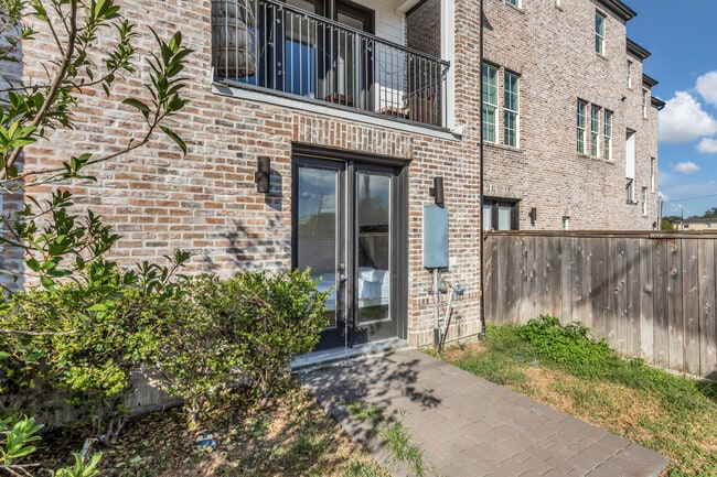 Backyard - 4128 Willowbend Blvd