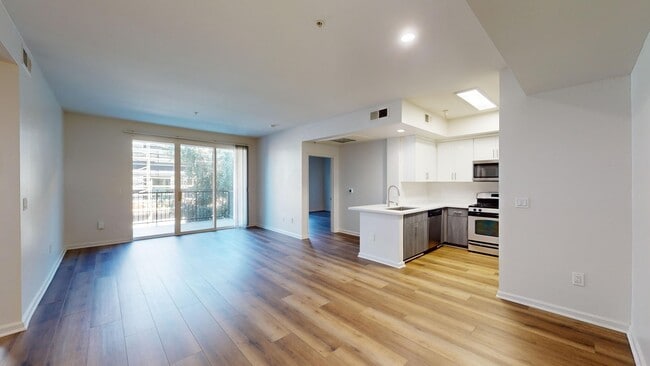 Interior Photo - Tierra del Rey