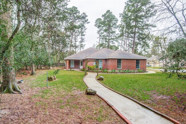 Building Photo - 719 Weeping Willow Way