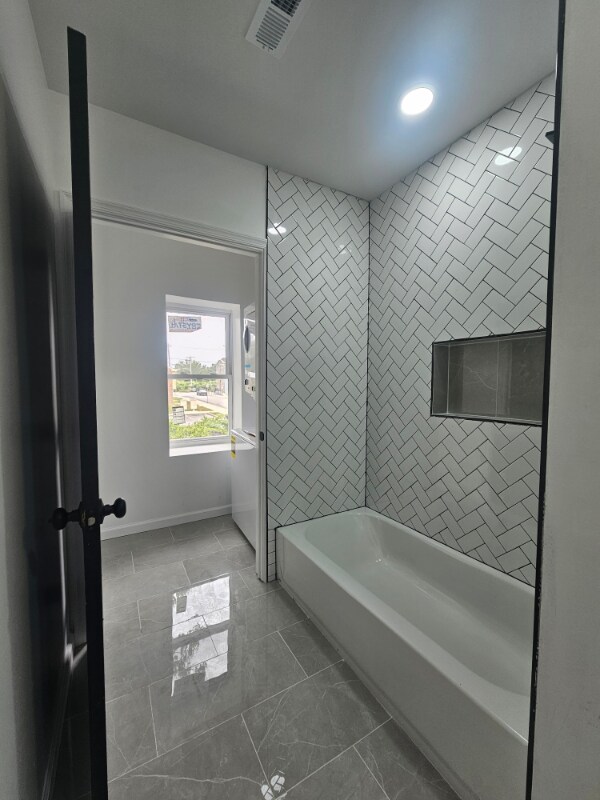 Foto del edificio - 5163 Wakefield St