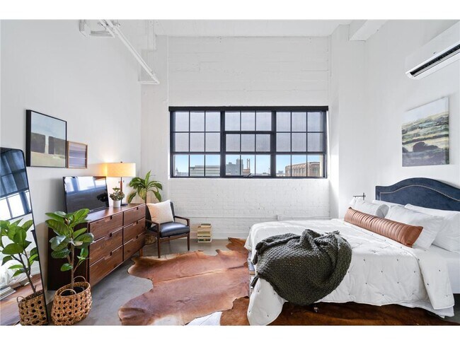 Foto del edificio - 528 N Washington Ave