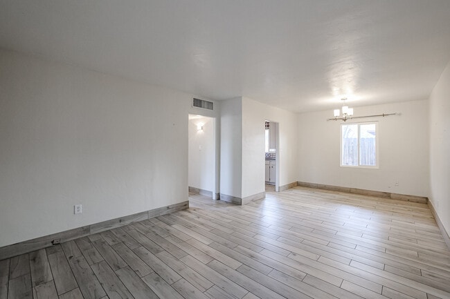 Photo - 3827 N 18th St House