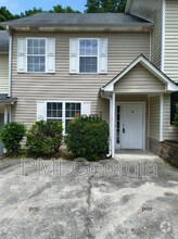 Building Photo - 8370 Hollis St