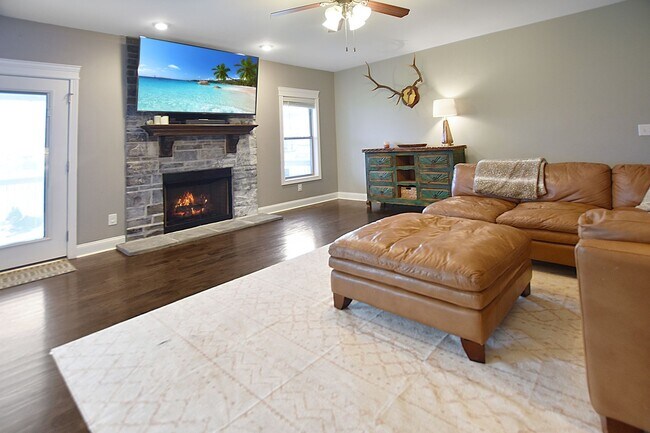 Foto del edificio - Pet Friendly Five Bedroom!