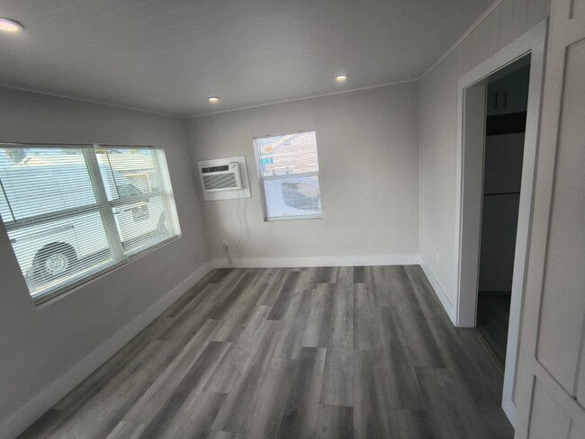 Building Photo - 9 15 Pne Rdg Dr