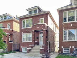 Building Photo - 4612 S Spaulding Ave