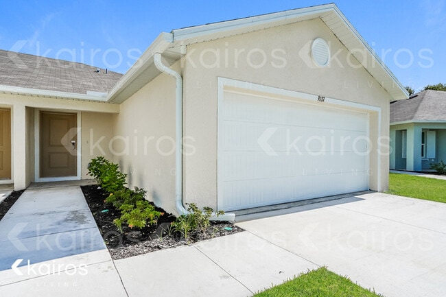 Building Photo - 9137 Aegean Cir