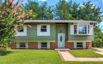 Building Photo - 186 Hardy Pl