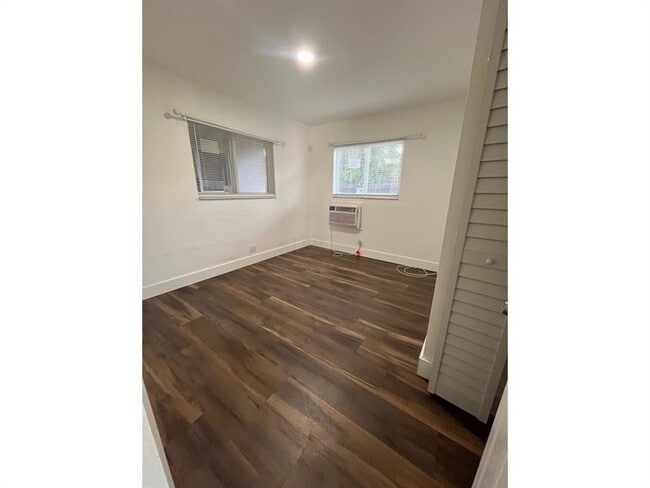 Foto del edificio - 2300 NW 6th St