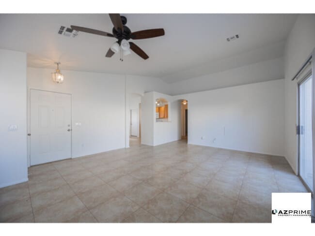 Building Photo - Discover Unmatched Elegance in this Beautifully Updated 3/2 Home in Goodyear.