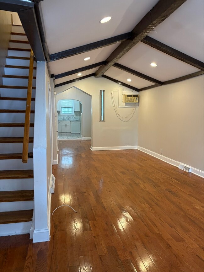 Foto del edificio - 2550 S 6th St