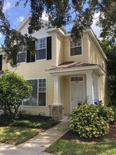 Building Photo - 11050 Black Swan Ct
