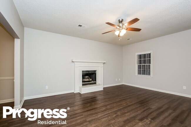 Building Photo - 3198 Petree Ct