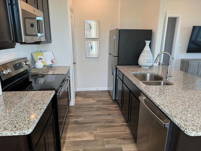 Foto del edificio - 3109 Cottonwood Ln