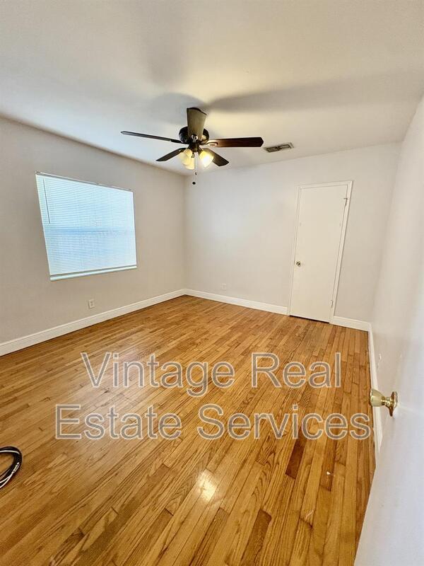 Foto del edificio - 2168 8th Ave N