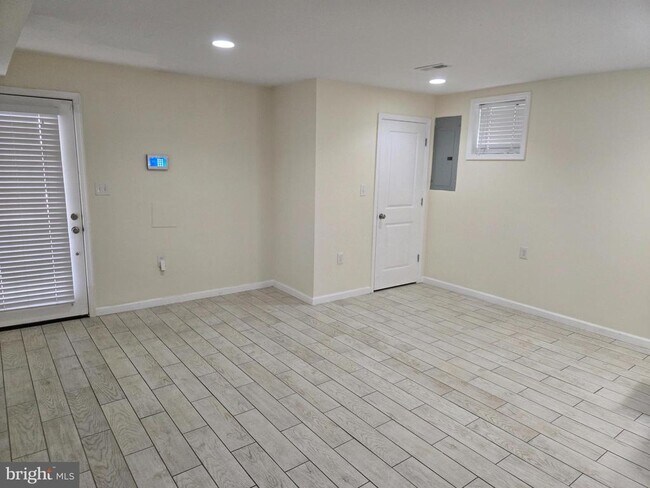 Foto del edificio - 5421 8th St NE