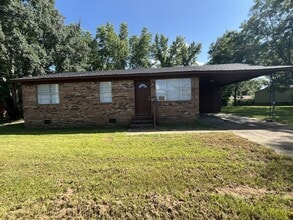 Building Photo - 1217 Forrest Mann Cir