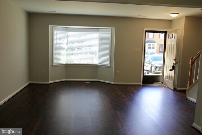 Building Photo - 3308 Ladino Ct