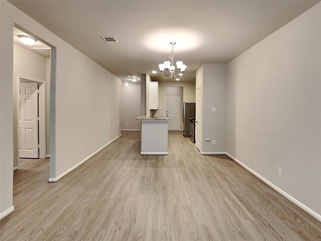 Foto del edificio - 168 Camelot Pl Ct