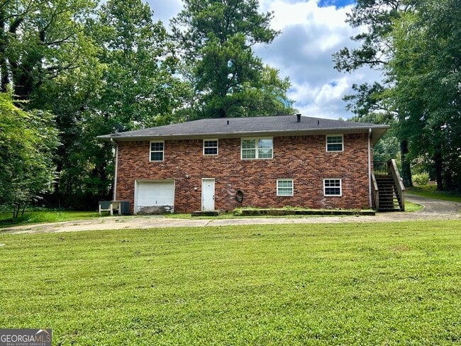 Building Photo - 482 Plantation Rd SW