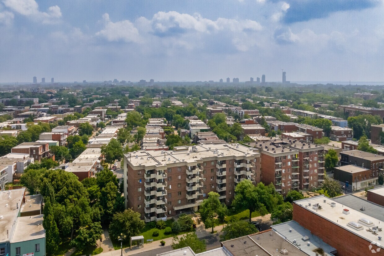 Aerial Photo - Habitations Curé Vianney-Savaria