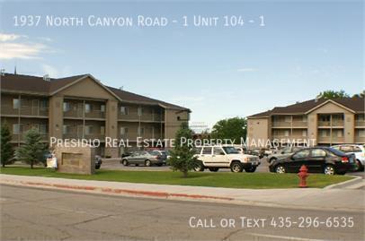 Primary Photo - 1937 N Canyon Rd