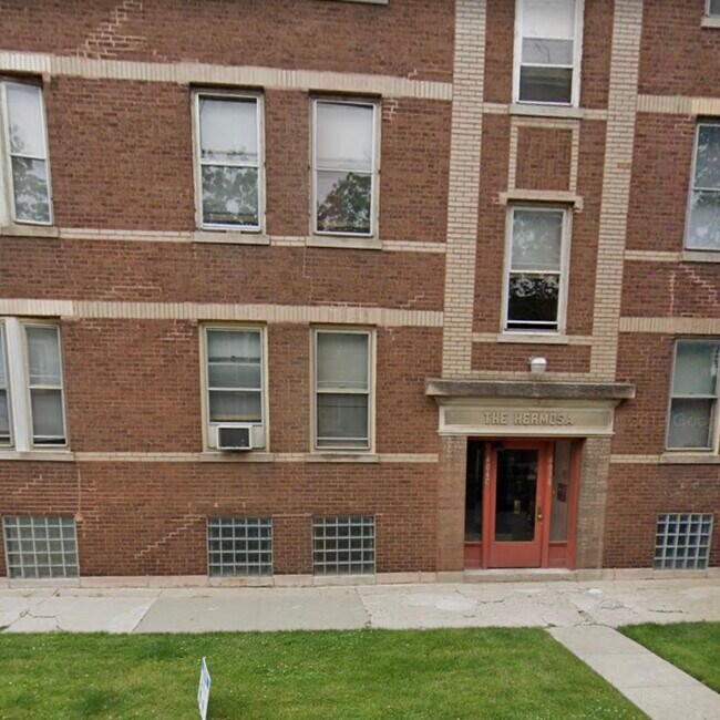 Foto del edificio - 4038 W Dickens Ave