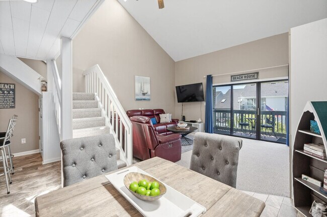 Building Photo - 1890E Auburn Ln