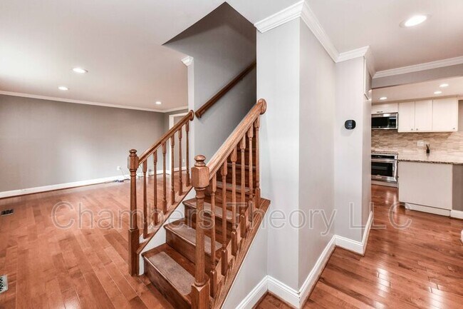 Building Photo - 12916 Framingham Ct