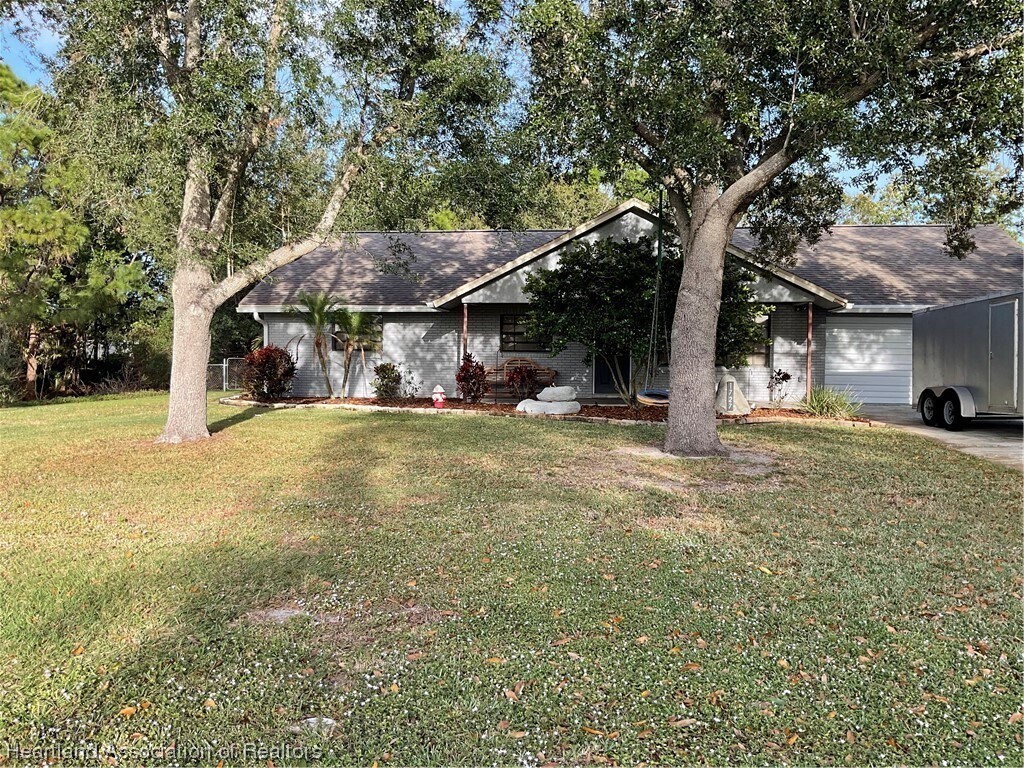 1727 Lake Clay Dr, Lake Placid, FL 33852 House Rental in Lake Placid, FL