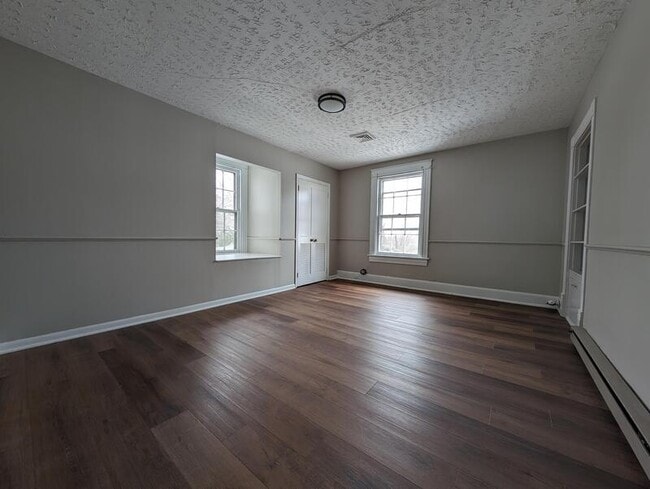 Photo - 216 Kenyon St Apartment