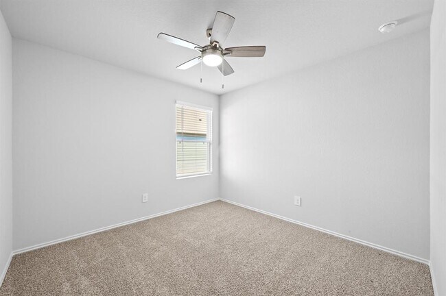 Foto del edificio - 1806 Windsor Blvd