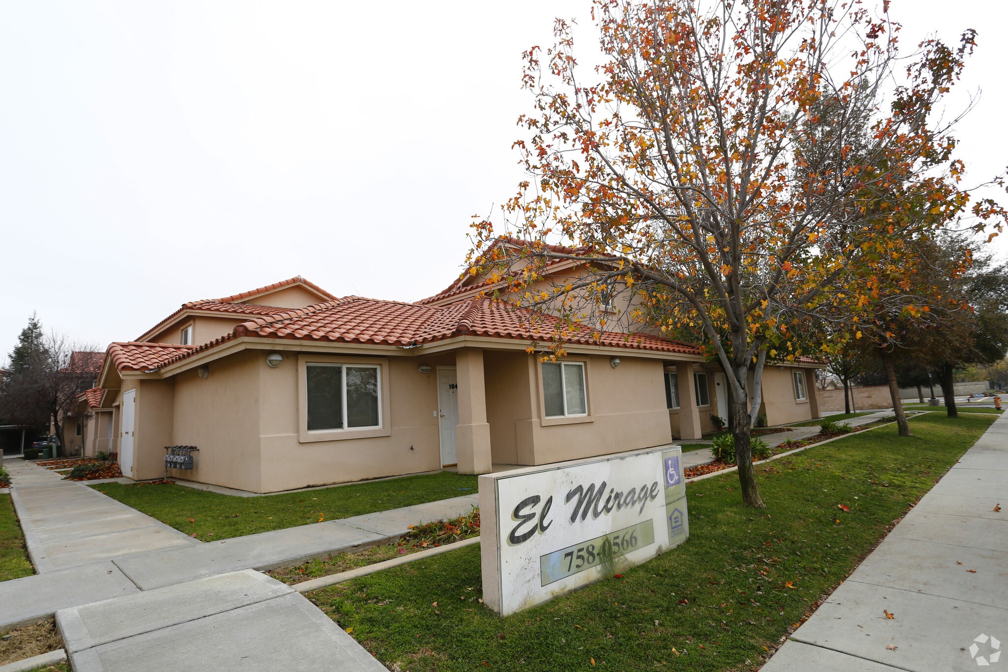 El Mirage Apts