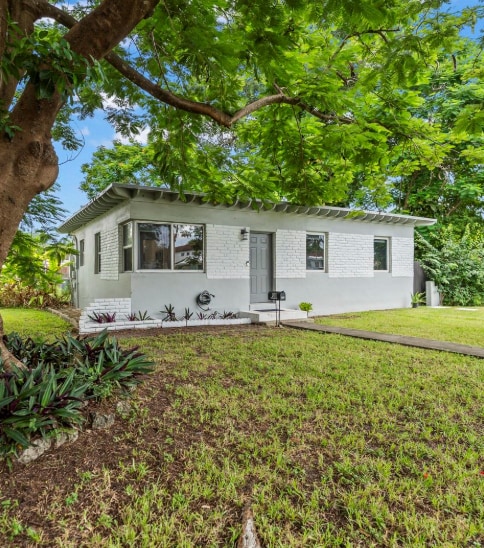 Photo - 201 Flagler Drive, Miami Springs, FL 33166 - 3 BR 2 BA single-family home