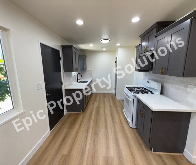 Foto del edificio - 115 San Jose Ave