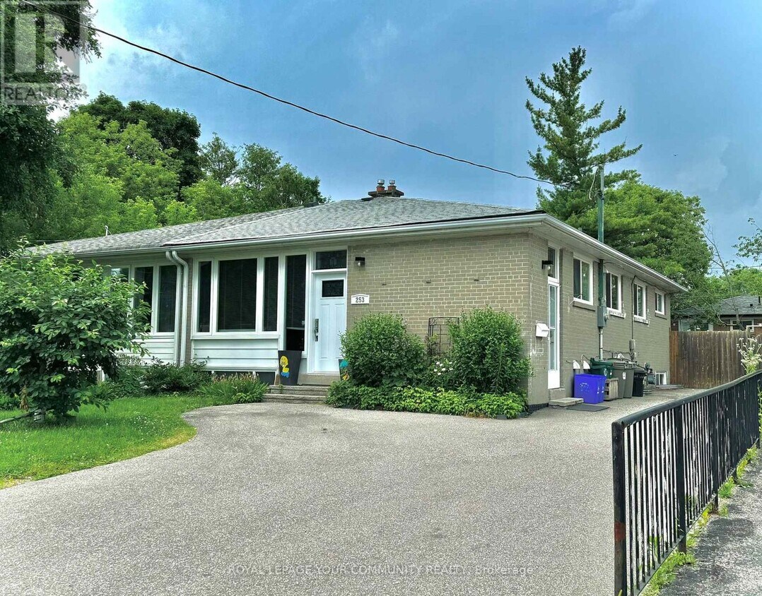 Primary Photo - 253 Alsace Rd