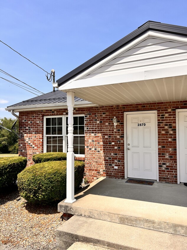 Building Photo - Hopwood Commons