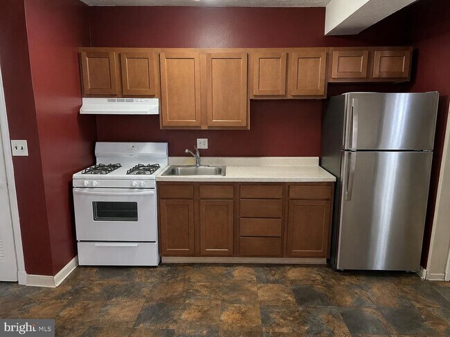 Foto del edificio - 4212 Clay St NE