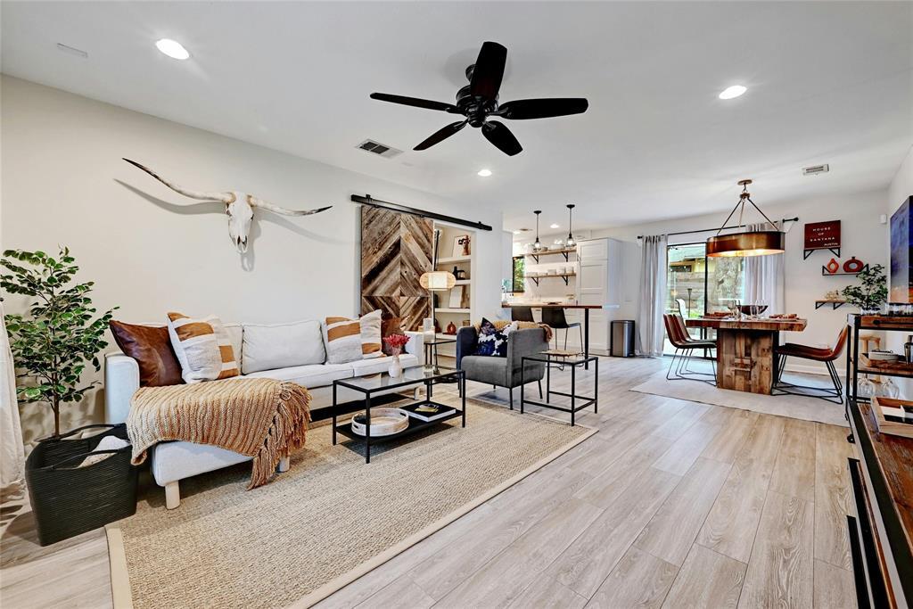 Foto principal - 2511 Friar Tuck Ln