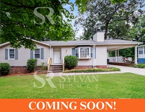 Building Photo - 1406 Cliffwood Dr