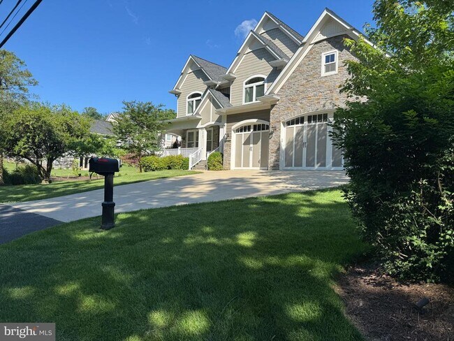 Foto del edificio - 7702 Trammell Rd