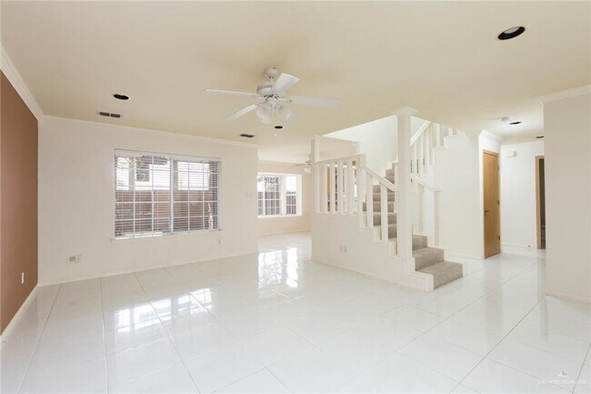 Foto del edificio - 3300 S 2nd St