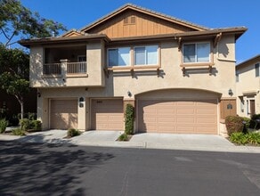 Building Photo - 10422 Scripps Poway Pkwy