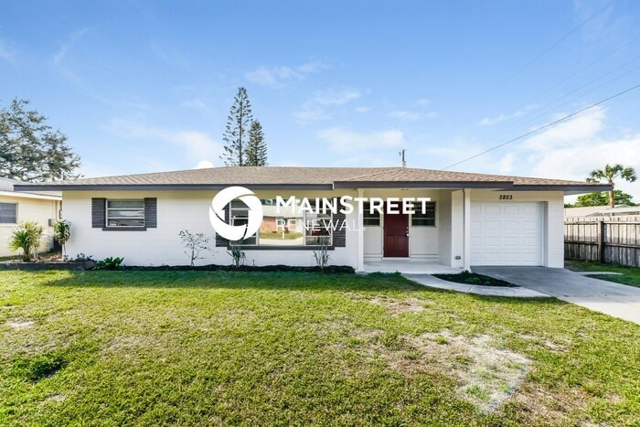 3 Bedroom Pet-Friendly Home in Bradenton, FL with Main Street Renewal - 3 Bedroom Pet-Friendly Home in Bradenton, FL with Main Street Renewal