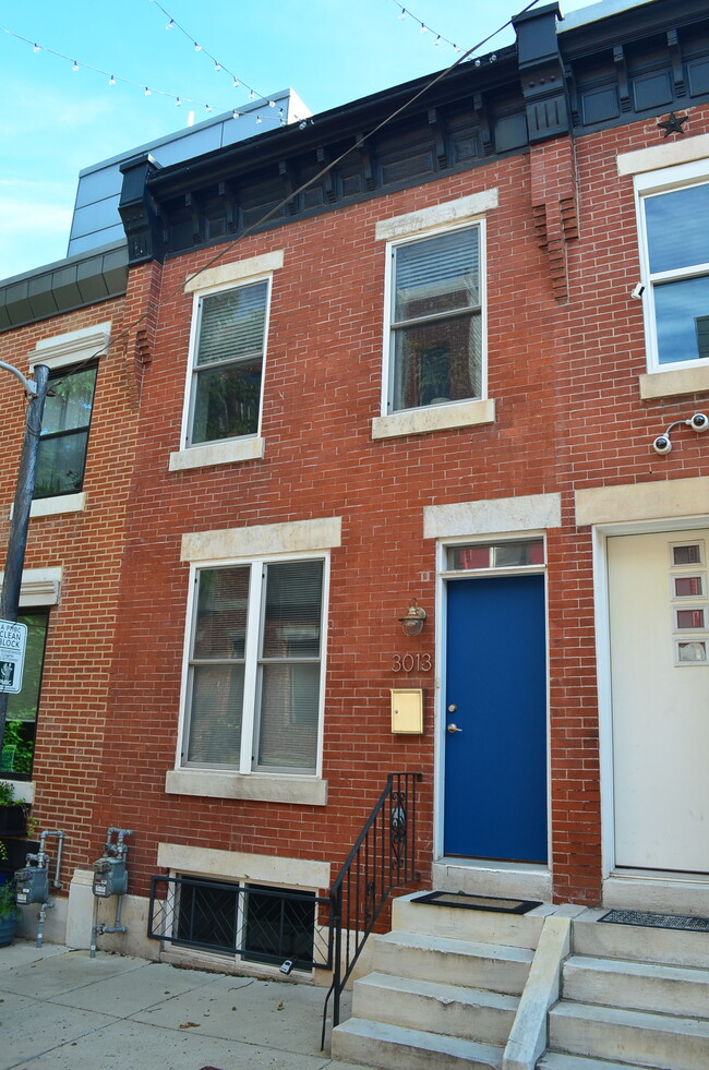 Building Photo - 3013 W Cabot St